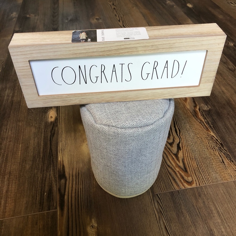 NWT, Rae Dunn Congrats Grad! Decor